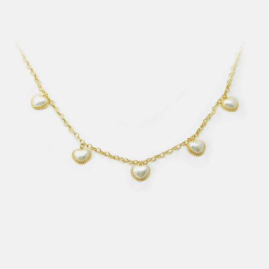The Heart Shaped Pearl Pendant Necklace