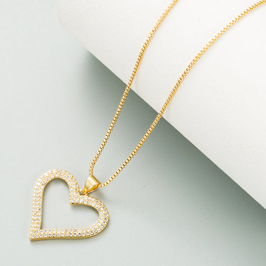 Heart-Shaped Zircon Pendant Necklace